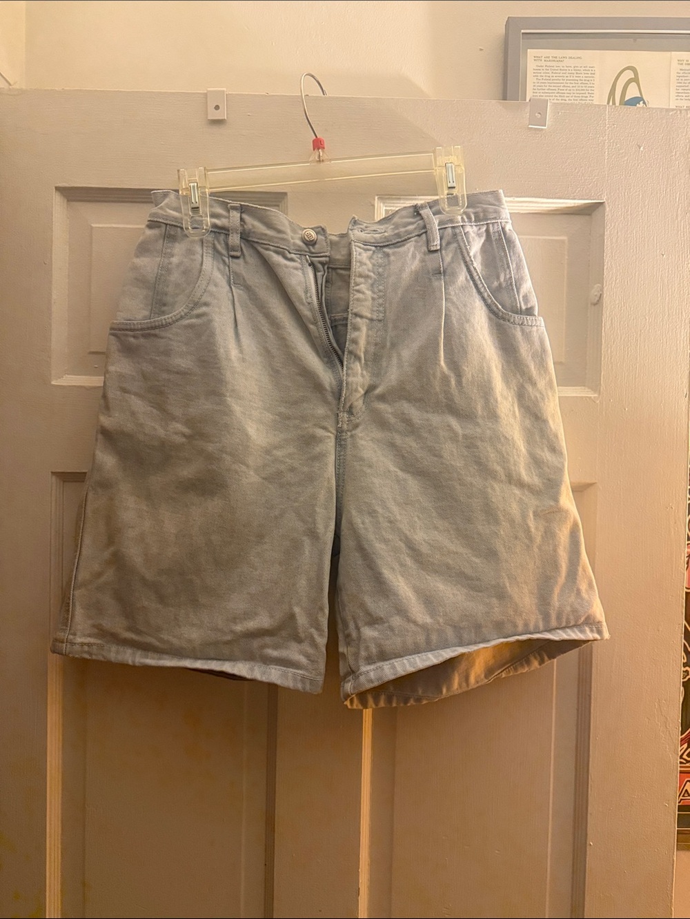Women's Vintage Light Denim Jean Shorts - High Waist Casual Fit 80s-90s